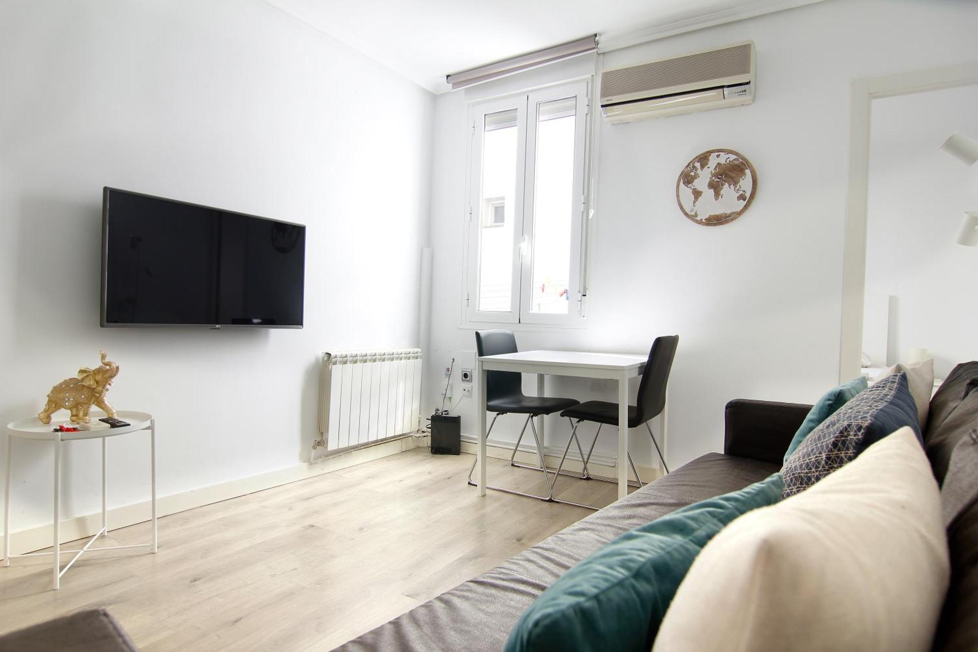 Appartement Precioso Palacio Real, *